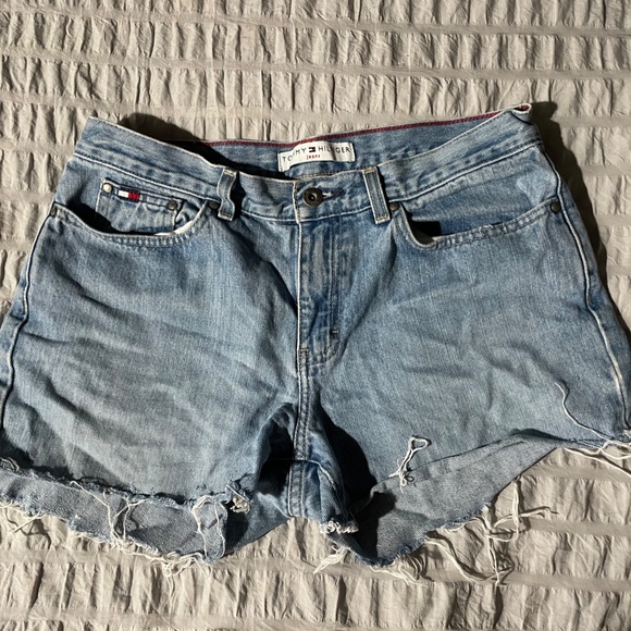 Tommy Hilfiger Shorts Tommy Hilfiger Cut Off Light Denim Shorts